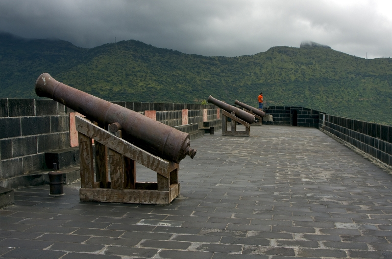 Fort Adelaide - Taxis Mauritius
